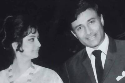 Saira Banu Reveals Dev Anand Offered Her Role In Guide, Shares Old Photo On His 100th Birthday; See Here