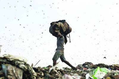 30-year-old Ragpicker Buried Inside His Hutment Upon Death, Cops Deny It's Due to Poverty