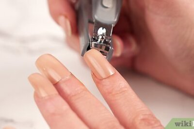 Removing Fake Nails at Home: With and without Acetone