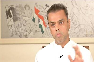 Milind Deora May Not Contest 2019 Polls, Blames Sanjay Nirupam For Problems in Mumbai Congress