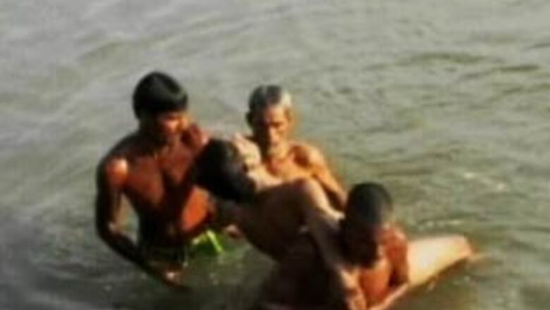4 youths drown in Gomti river, 2 feared dead