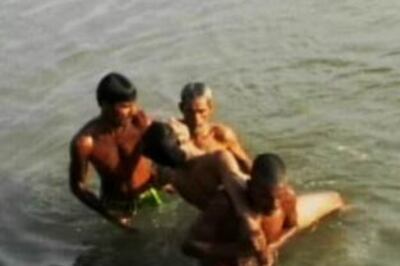 4 youths drown in Gomti river, 2 feared dead