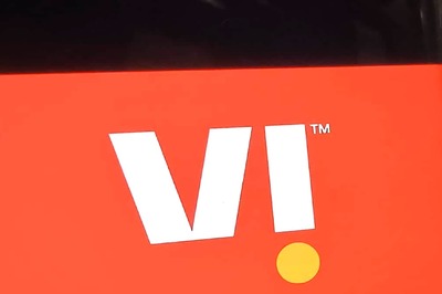 Vodafone Offloads 20% Stake In Indus Towers Via Rs 17,065 Cr Block Deal; Shares Trade Lower