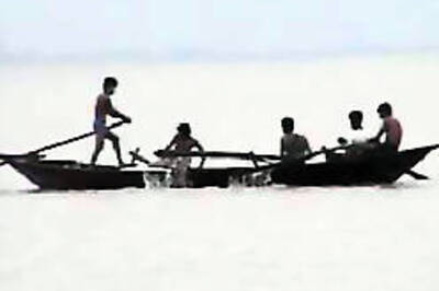 Rush of  'ghost' voters in Assam polls