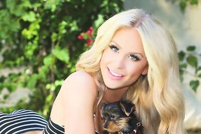 Canadian Model Gigi Gorgeous Detained At Dubai Airport For Being a Transgender