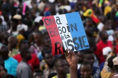 West African Mediators Arrive In Mali Seeking Reversal Of Coup