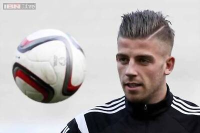 Tottenham Hotspur sign Atletico defender Alderweireld