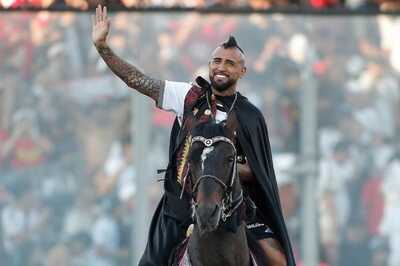 'Gone Too Far': Football Fans React To Arturo Vidal’s ‘King-Like’ Presentation At His Boyhood Club