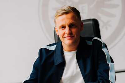 Transfer News: Manchester United's Donny Van de Beek Loaned to Eintracht Frankfurt for Rest of Season