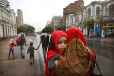 Cabinet Approves ‘Atma Nirbhar Bharat' Package for Allocation of Food Grains to 8 Crore Stranded Migrants