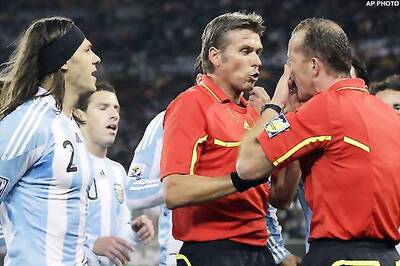 Referee system to change for next WC: FIFA