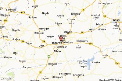 Bike-borne criminals loot Rs 28 lakh cash from Cooperative Bank employees