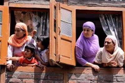 Restrictions in Srinagar to foil Shopian protest march