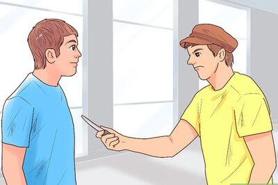 How to Defend Against a Knife Attack