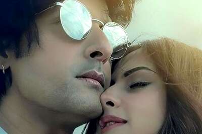 Ve Haaniyaan Female Version Out: Ravi Dubey, Sargun Mehta’s Add A Personal Touch To The Video