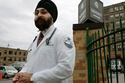 Sikhs challenge US Army's ban on turbans, beards