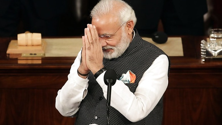 Twitterati Hails PM Modi's Fiery Speech Against Pakistan