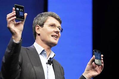 BlackBerry sale may be wrapped up as soon as November: WSJ