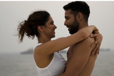 Gehraiyaan Review: Deepika Padukone, Ananya Panday Film is Too Tame for a Triangular Romance