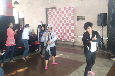 Acid Attack Survivor to get Engaged on V-Day at Sheroes, a Restaurant Run by Other Survivors