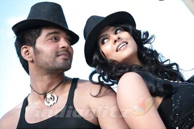 Tamil movie 'Mirattal' is all set to hit screens