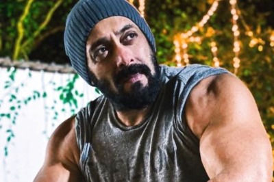 Salman Khan Shows Off Big Biceps in New Post