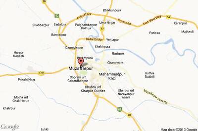 Maoists torch BJP MLA's petrol pump, hurl bombs at his house in Muzaffarpur