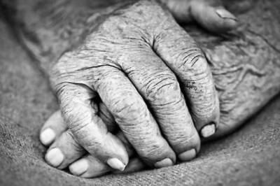 Senior Citizen in Bengal Wishes to Die, Seeks Administration Help