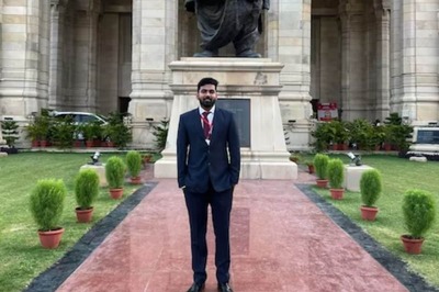 From Naib Tehsildar To Deputy Collector, Siddharth Gupta's Inspiring UPPSC Journey