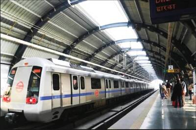 Delhi Metro's Blue Line Services Disrupted Again, Trains Run Slow Between Dwarka Sec 9-21