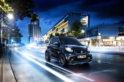 Mercedes-Benz Maker Daimler and Geely to Develop Next-Gen Smart Car