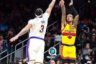 Young's 36 Points Help Streaking Hawks Drop Lakers, 129-121