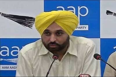Bhagwant Mann to Contest Against Sukhbir Badal in Punjab