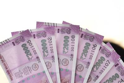 Want To Utilise Your Salary Judiciously? Listen To Experts