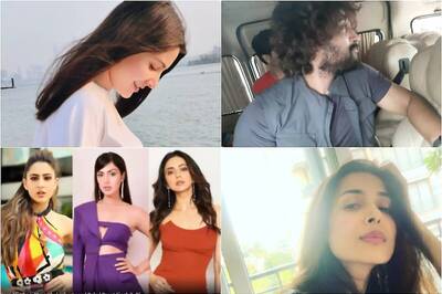 Anushka Sharma Flaunts Her Pregnancy Bump, Allu Arjun's Outing Pics Go Viral