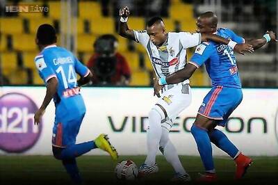 ISL: AIFF suspends Atletico de Kolkata coach, Fikru and Pires