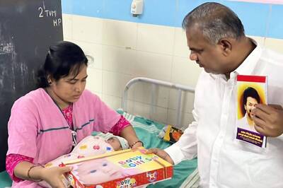 On Vijay's 30 Years in Cinema, 30 Newborns Get Gold Rings From Vijay Makkal Iyakkam