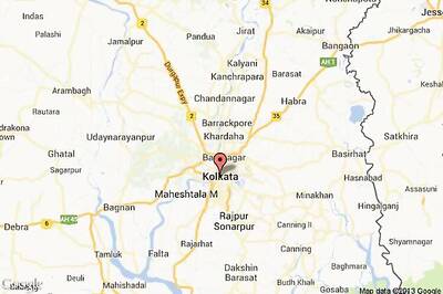Police arrest 3 people with bomb material in Kolkata