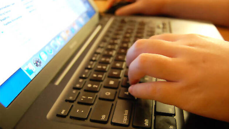 Singapore to require news websites to be licenced