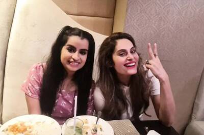 Sunita Gogoi Hosts Dinner Party For Cooku With Comali 3 Contestants. Fans Love it