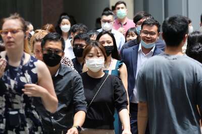 Singapore Health Minister Says Covid-19 Has Possibly Peaked, but Experts Remain Cautious