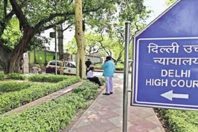 Delhi HC Rejects Plea to Prohibit Affixing Images of Deities on Walls to Prevent Public Urination