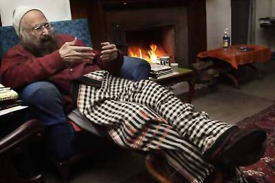 Khushwant Singh awarded lifetime achievement award at Mumbai LitFest