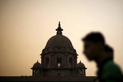 India eyes bankruptcy reform to ease decades of gridlock