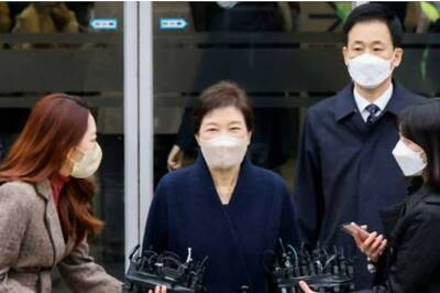 South Korea's Disgraced Ex-President Park Returns Home After Prison
