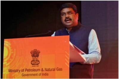 Prices of Cooking Gas, Diesel and Petrol May Come Down by March or April, Says Dharmendra Pradhan