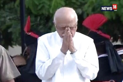 LK Advani Not to Hoist Flag at his Residence On Independence Day Due to Fever