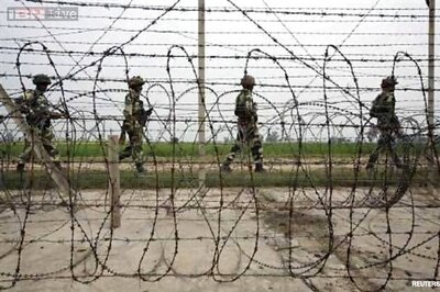 Pakistan violates ceasefire again, fires on 13 border outposts
