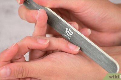 How to Do Gel Nails at Home: Tips for the Perfect Manicure