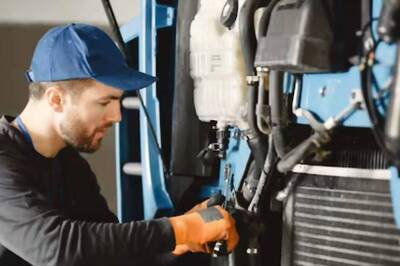 Why Bus Helper Is Called Khalasi